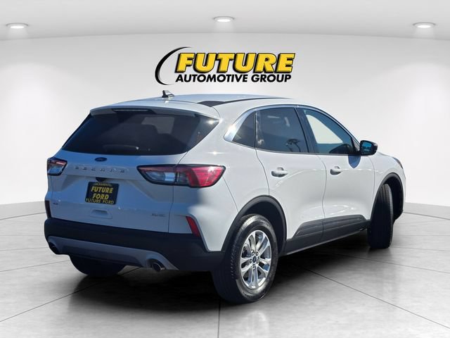 Certified 2022 Ford Escape SE AWD/4WD image 4