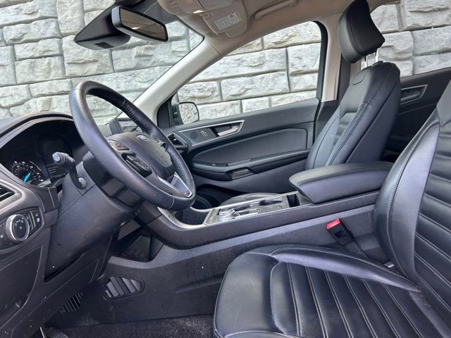 Used 2024 Ford Edge SEL w/ Convenience Package image 8