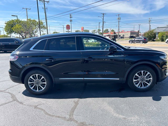 Used 2019 Lincoln Nautilus Select FWD image 5