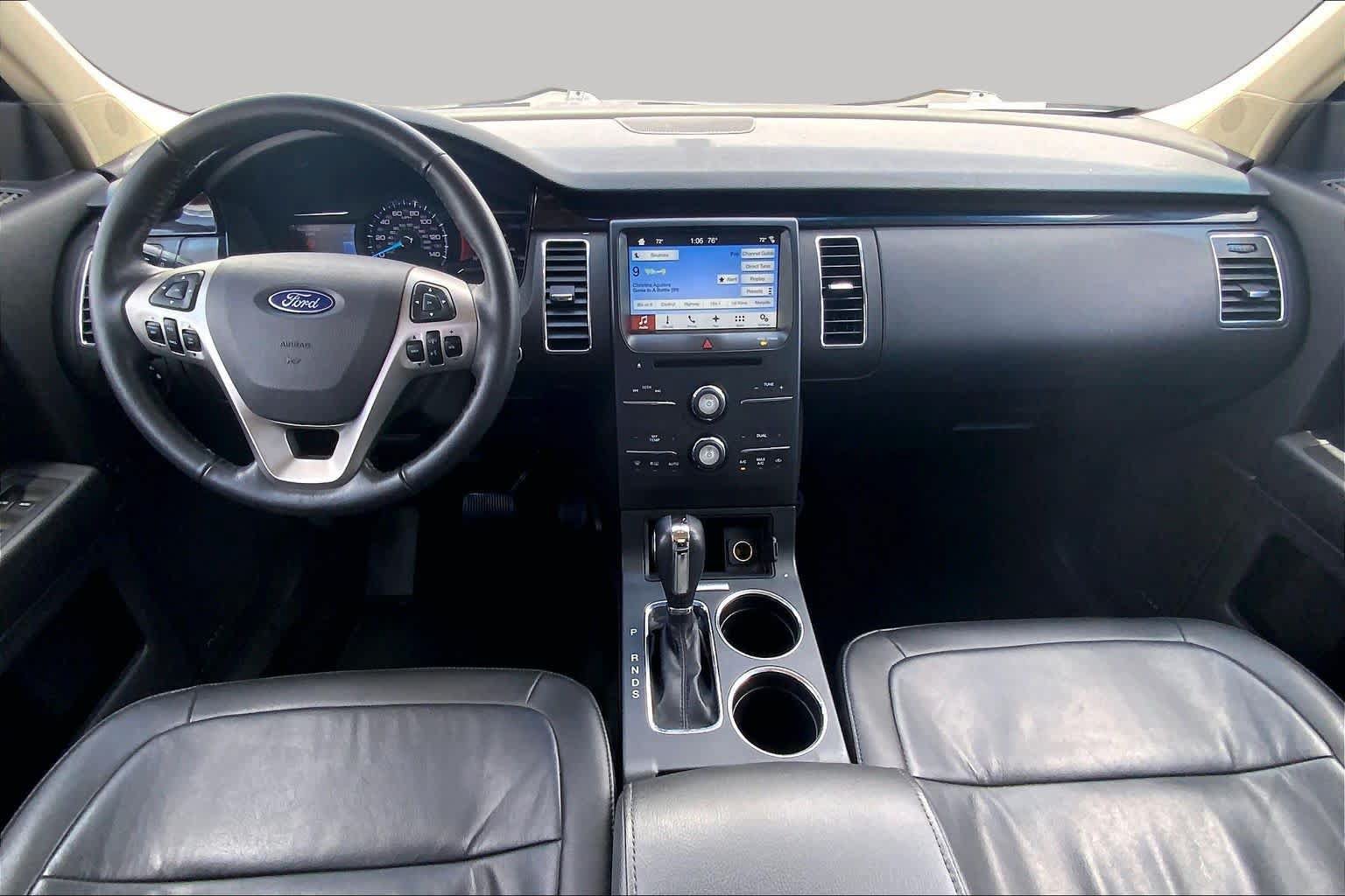 Used 2018 Ford Flex SEL w/ Equipment Group 202A FWD image 16