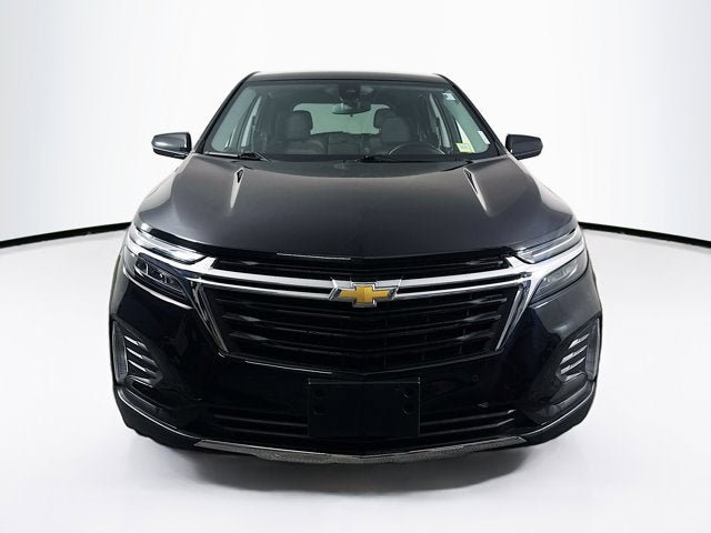 Used 2024 Chevrolet Equinox LT AWD/4WD image 2