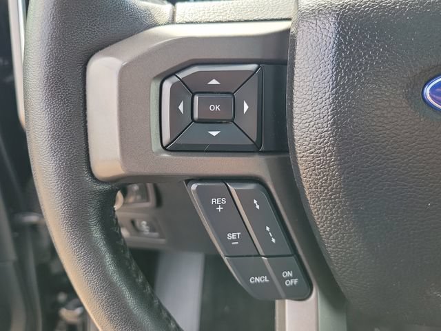 Used 2018 Ford Expedition XLT w/ Equipment Group 202A AWD/4WD image 14