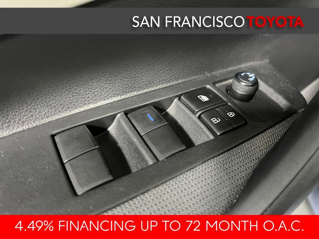 Certified 2022 Toyota Corolla LE image 33