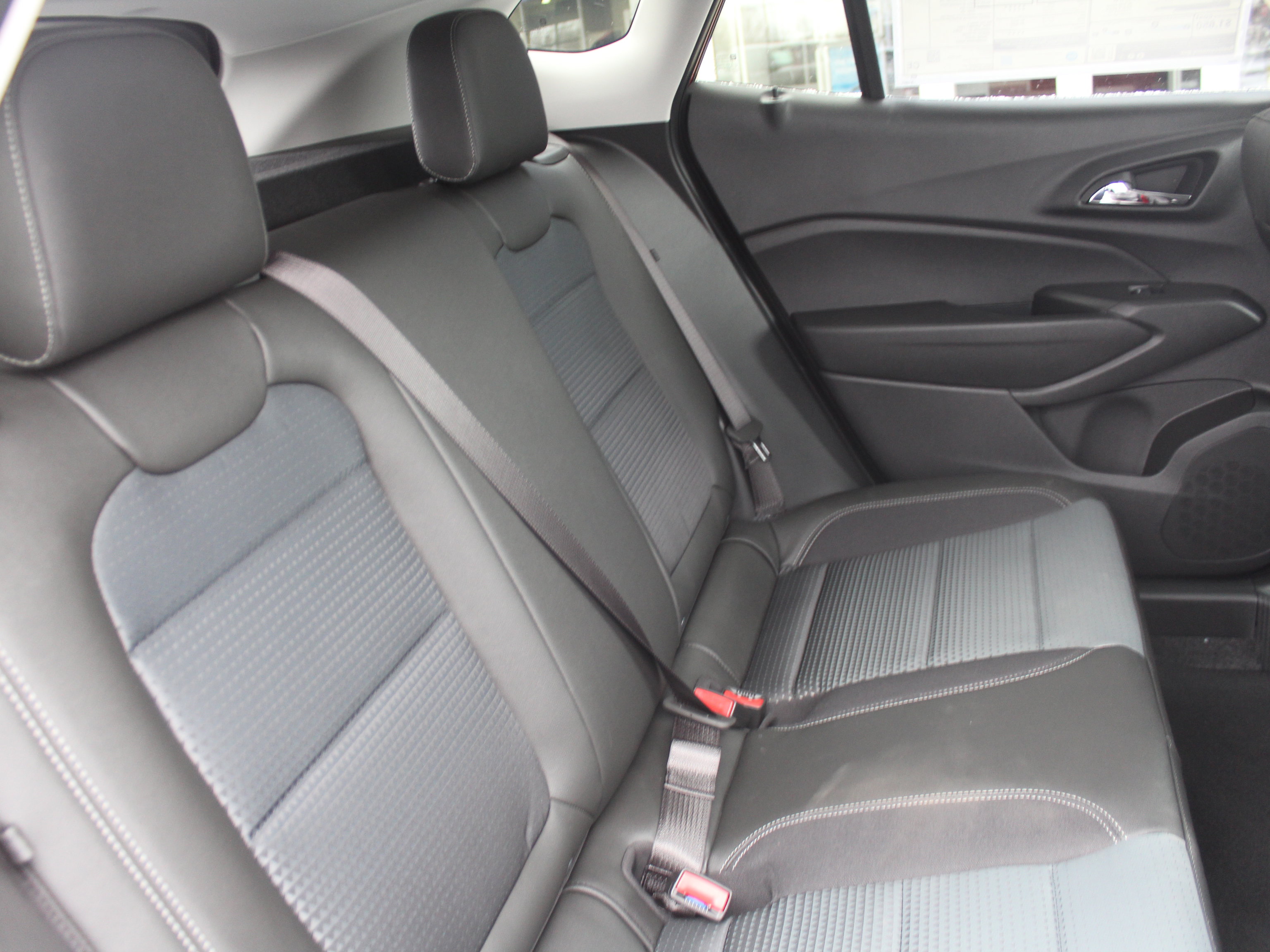 New 2026 Chevrolet Trax LT image 16