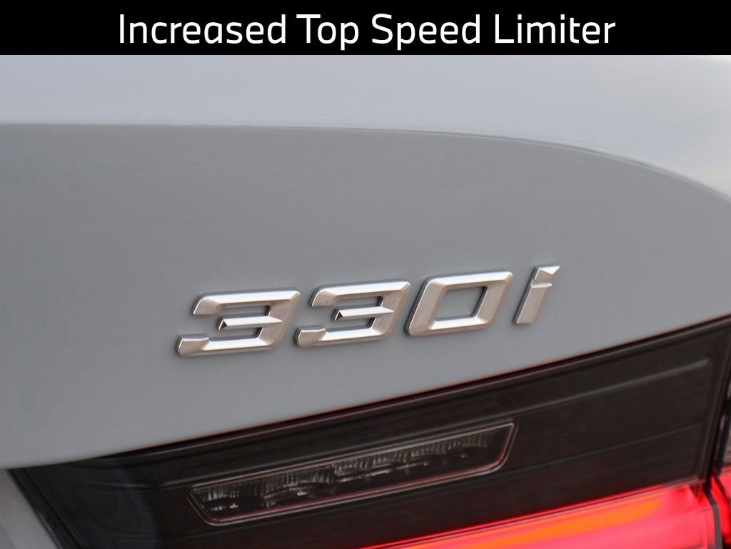 Used 2025 BMW 330i xDrive Sedan AWD/4WD image 10