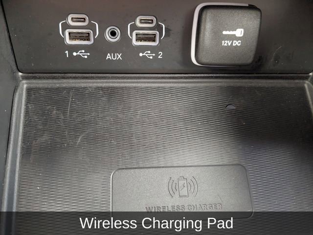 Used 2024 Jeep Grand Cherokee Laredo w/ Luxury Tech Group I image 24