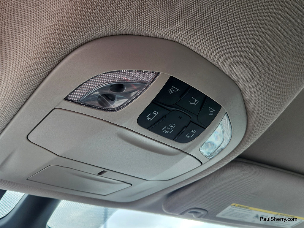 Used 2022 Chrysler Pacifica Touring-L FWD image 45