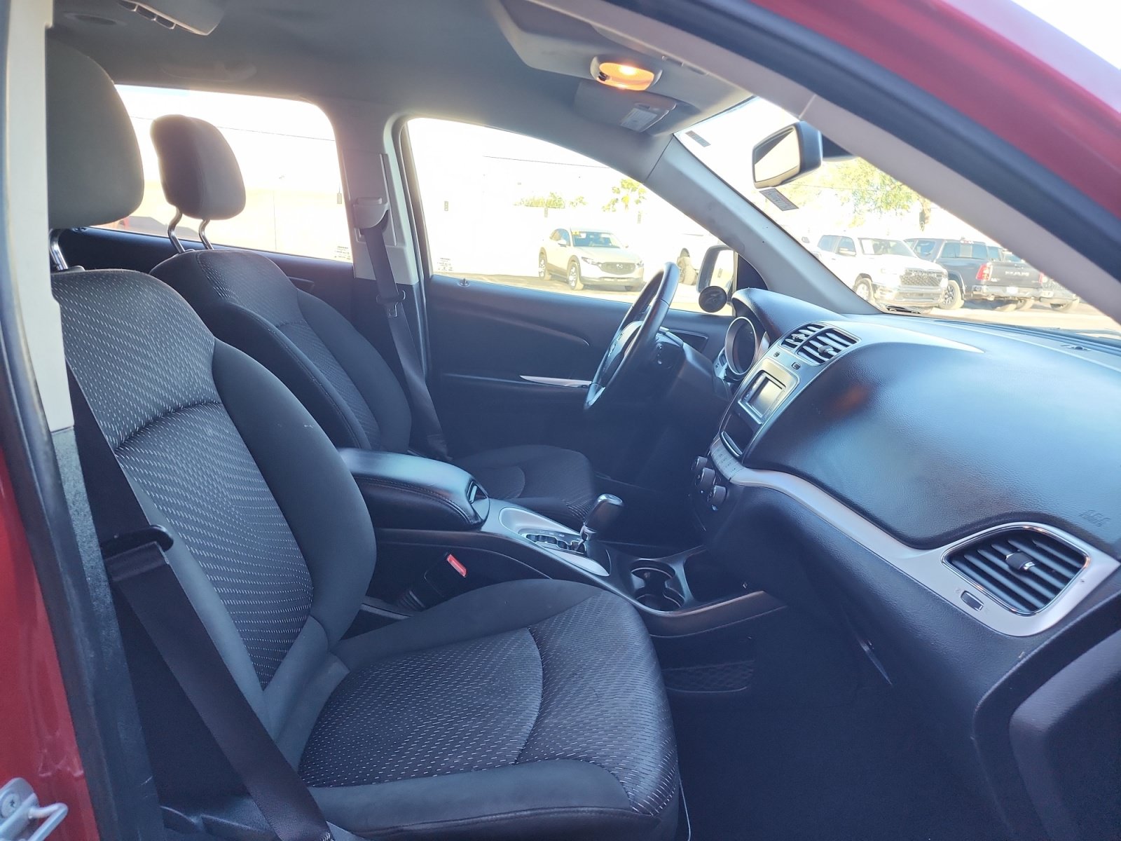 Used 2020 Dodge Journey SE w/ SE Popular Equipment Group FWD image 29