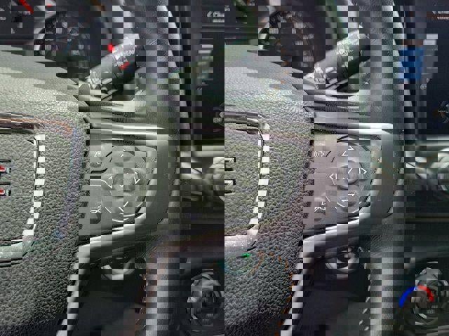 Used 2022 GMC Terrain AT4 w/ LPO, Roadside Safety Package image 10