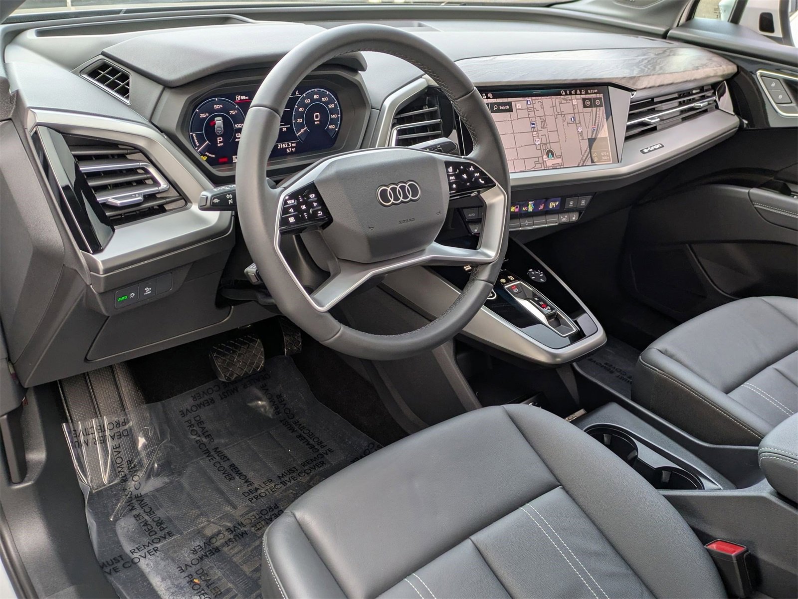 Used 2025 Audi Q4 e-tron Prestige image 15