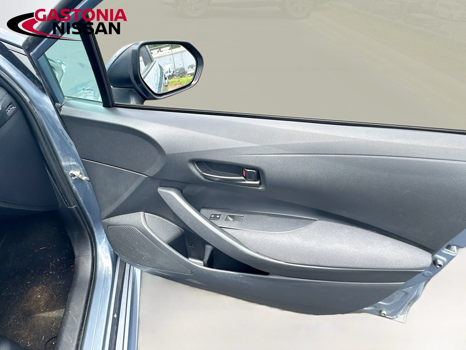 Used 2024 Toyota Corolla LE FWD image 33