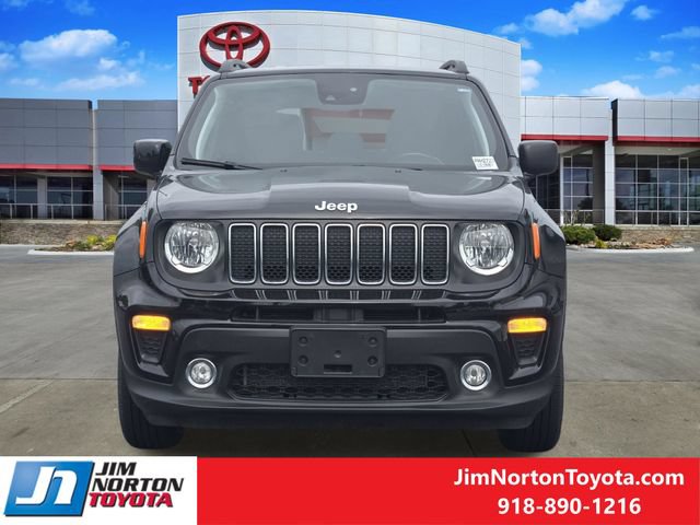 Used 2021 Jeep Renegade Latitude w/ Convenience Group AWD/4WD image 2
