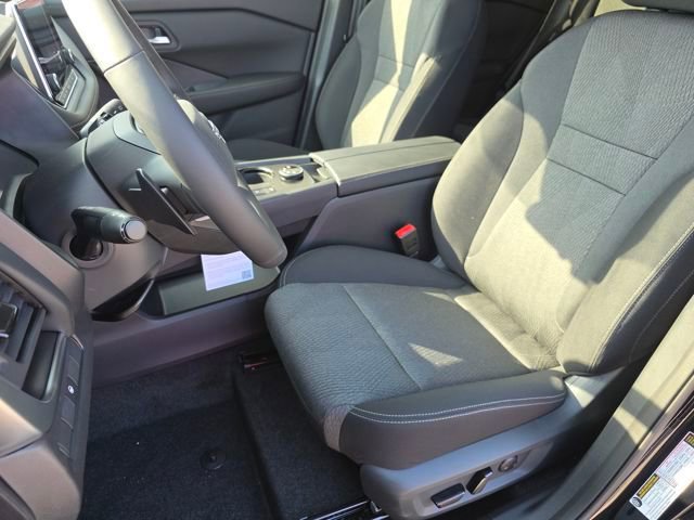 New 2026 Nissan Rogue SV w/ Cold Weather Package image 27