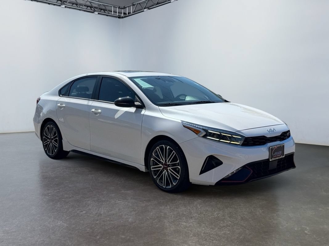 Used 2022 Kia Forte GT w/ GT2 Package FWD image 3