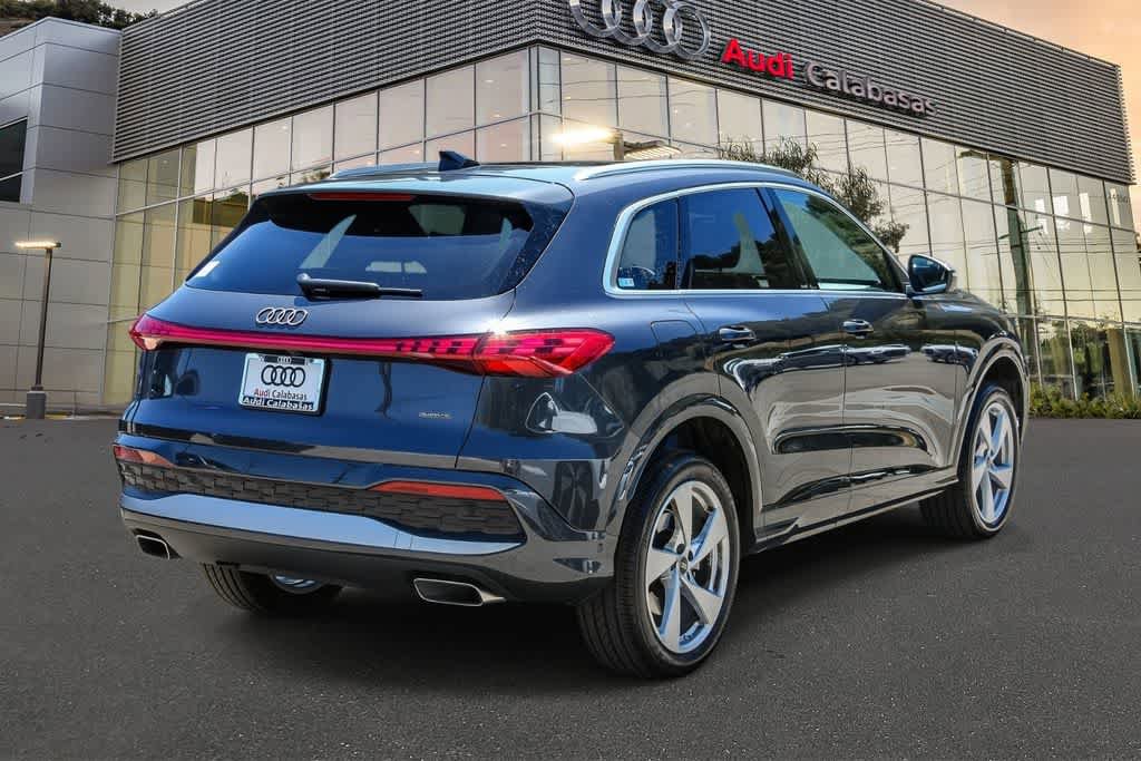 Used 2025 Audi Q5 Premium Plus w/ Premium Plus AWD/4WD image 4