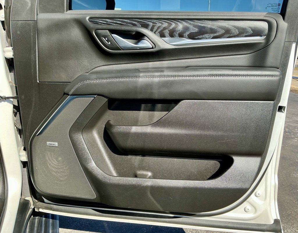 Used 2022 GMC Yukon Denali w/ Denali Ultimate Package image 22