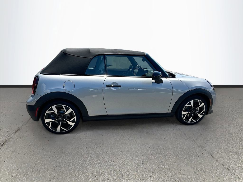 Used 2025 MINI Cooper S FWD image 8