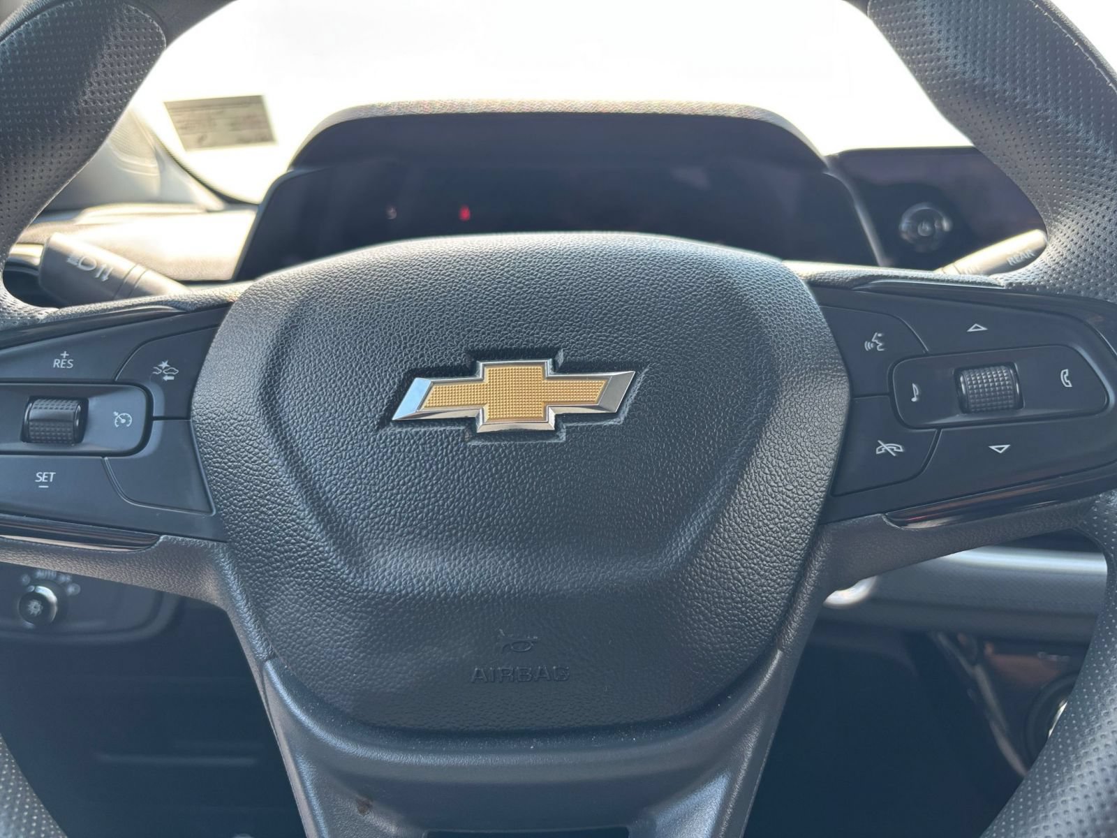Used 2025 Chevrolet TrailBlazer LT FWD image 24
