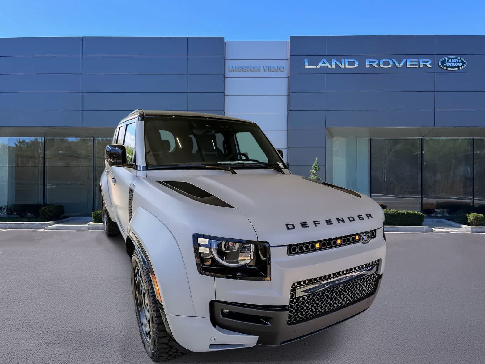 New 2026 Land Rover Defender 110 OCTA AWD/4WD image 3