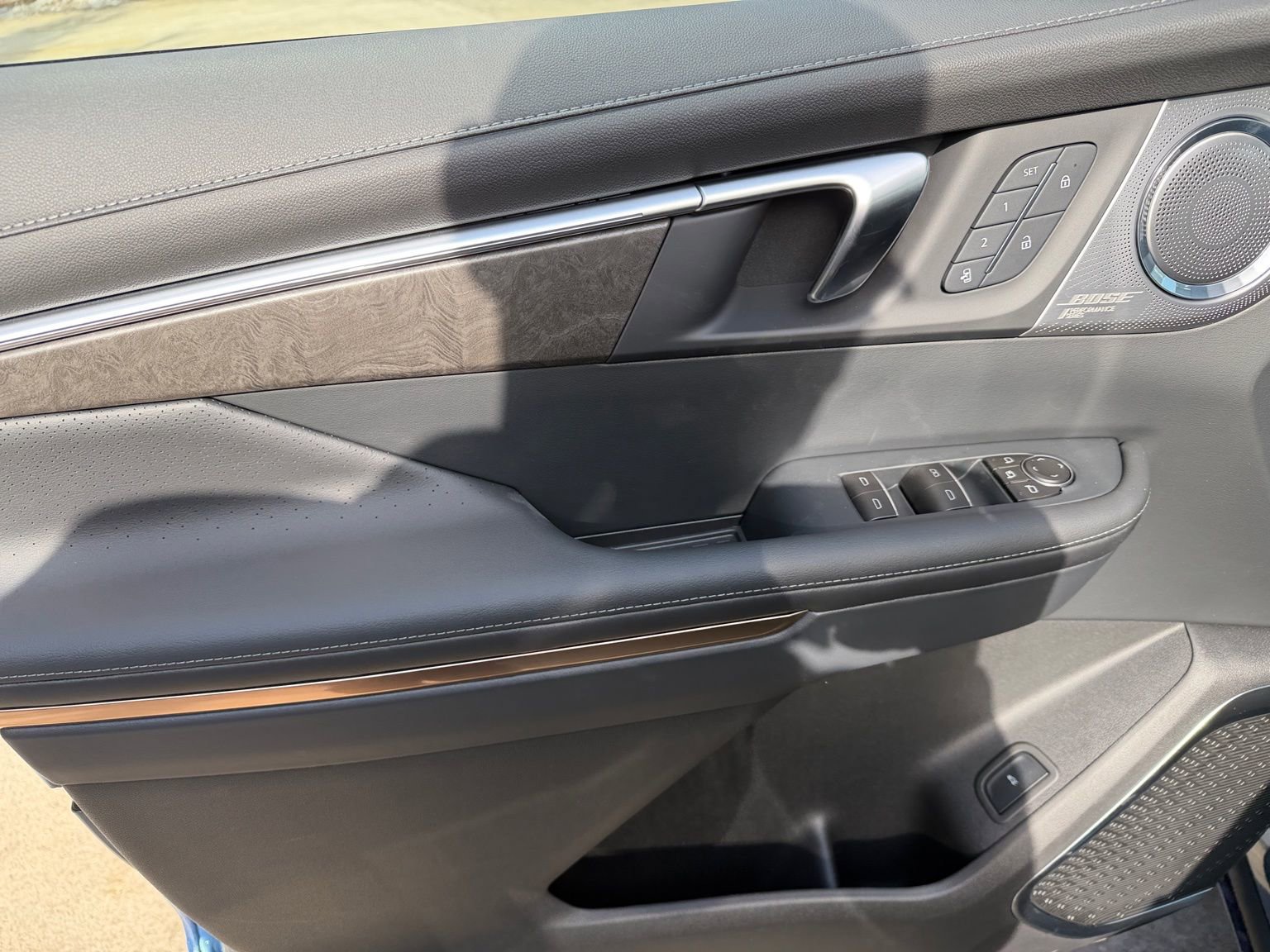 New 2026 Buick Enclave Avenir w/ Super Cruise Package image 9