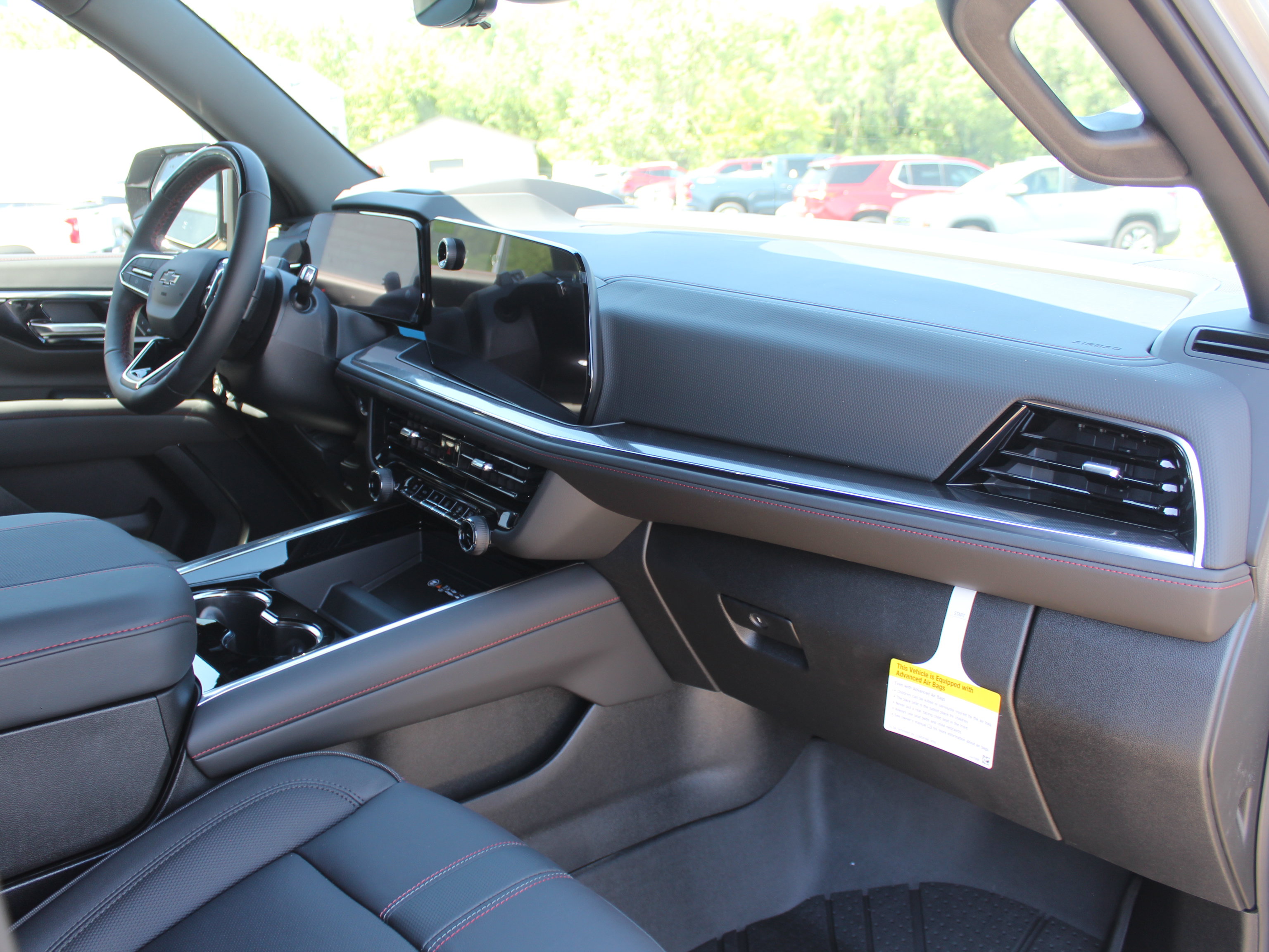 New 2026 Chevrolet Suburban RST AWD/4WD image 16