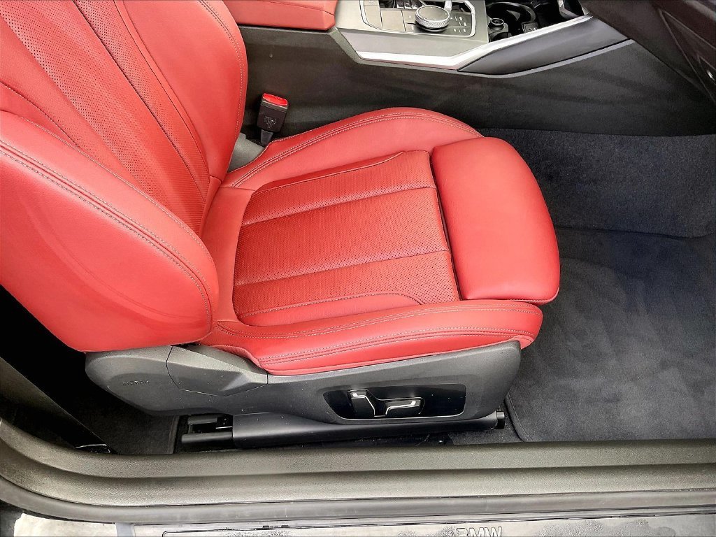 Used 2025 BMW 230i Coupe w/ Convenience Package RWD image 36