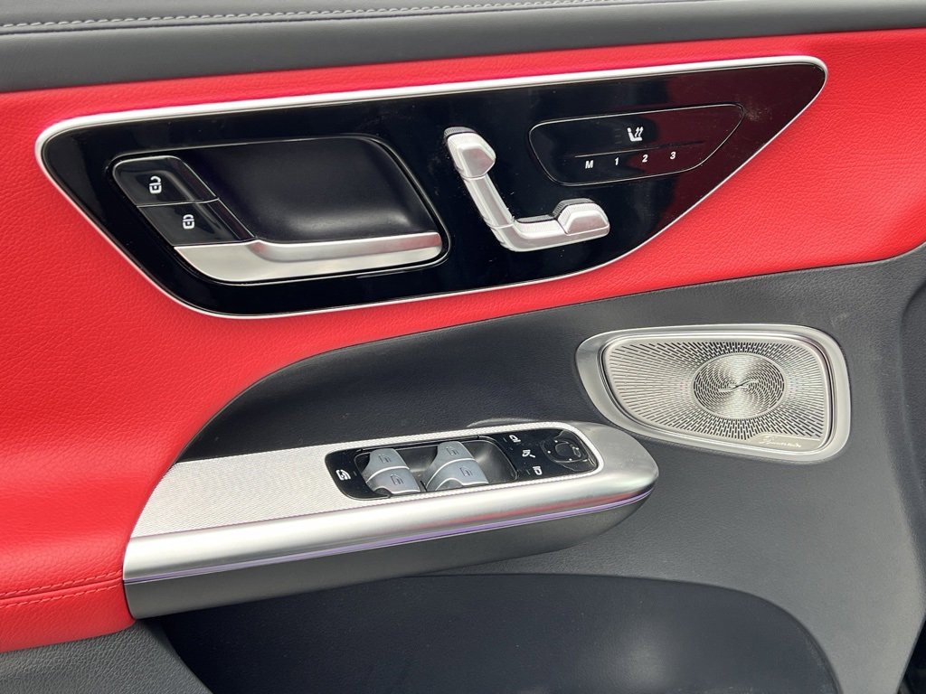 Used 2024 Mercedes-Benz GLC 43 AMG GLC 43 AMG image 20