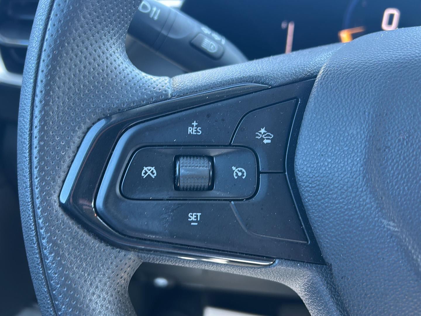 Used 2025 Chevrolet TrailBlazer LT FWD image 26