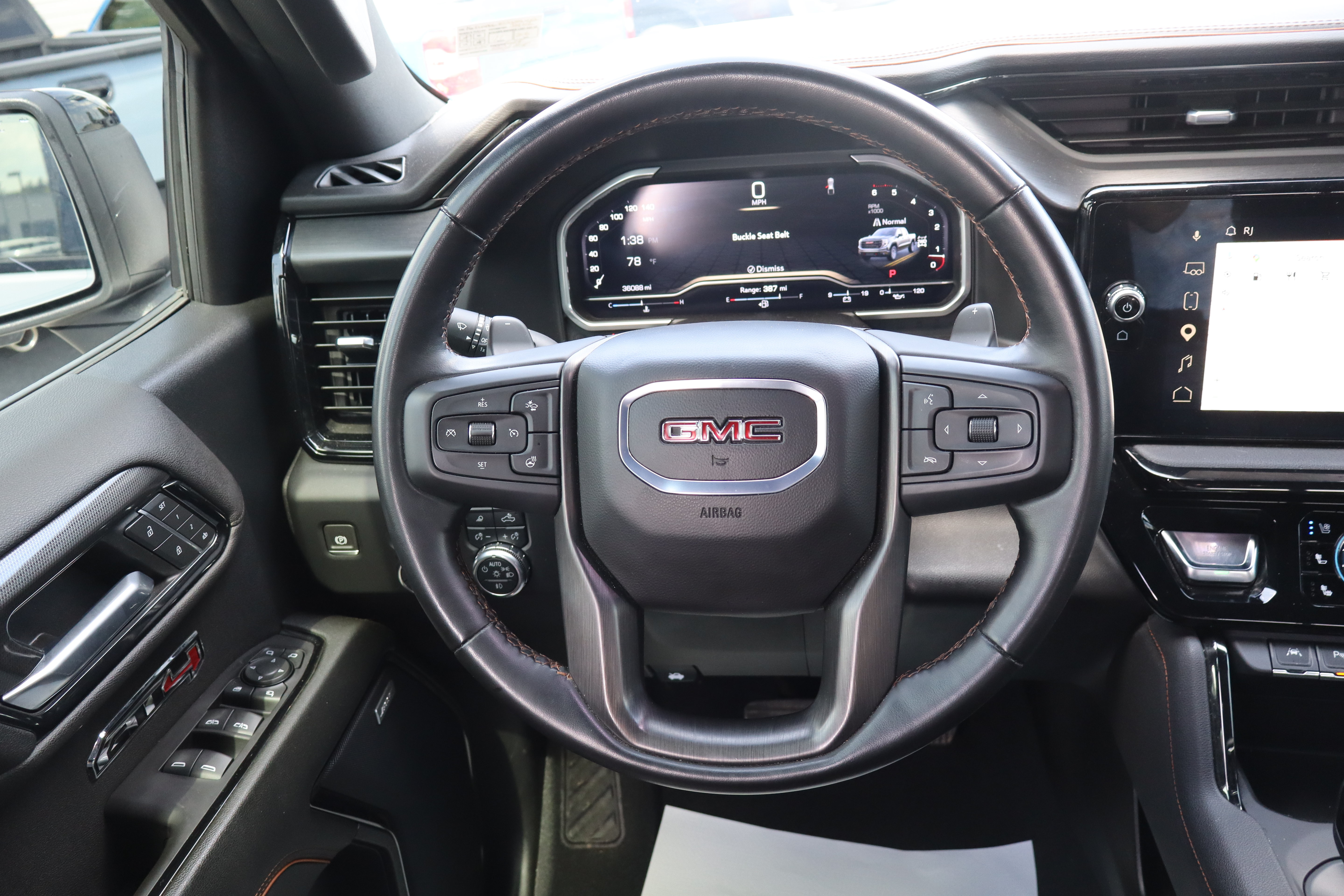 Used 2024 GMC Sierra 1500 AT4 w/ AT4 Carbonpro Edition AWD/4WD image 16