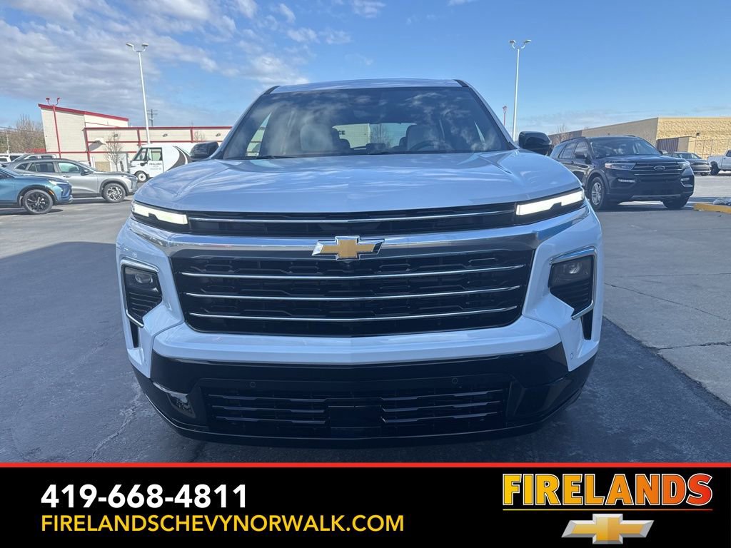 New 2026 Chevrolet Traverse High Country w/ LPO, Floor Liner Package image 2