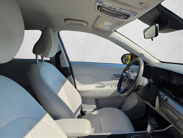Used 2025 Hyundai Kona SEL FWD image 24