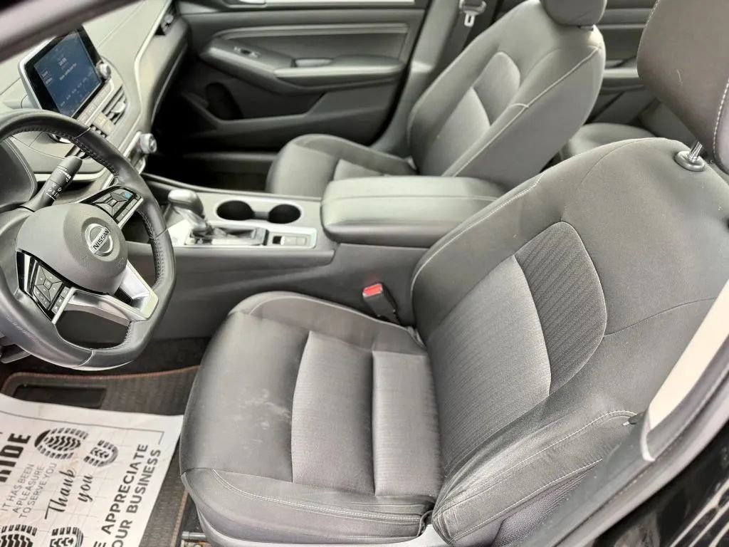 Used 2019 Nissan Altima 2.5 SV image 11