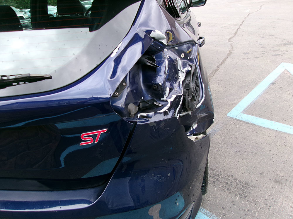 Used 2016 Ford Focus ST FWD image 4