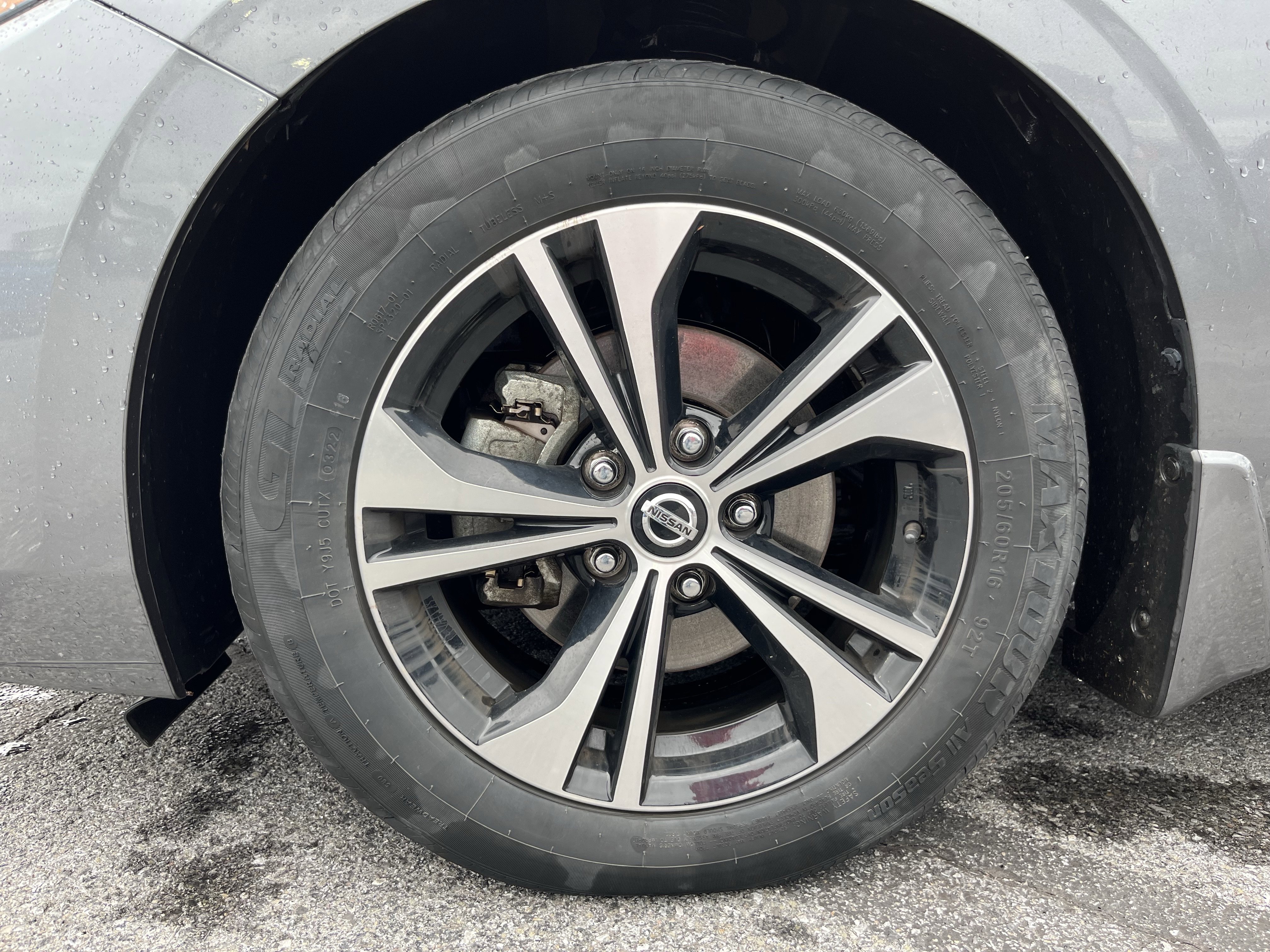 Used 2022 Nissan Sentra SV image 11