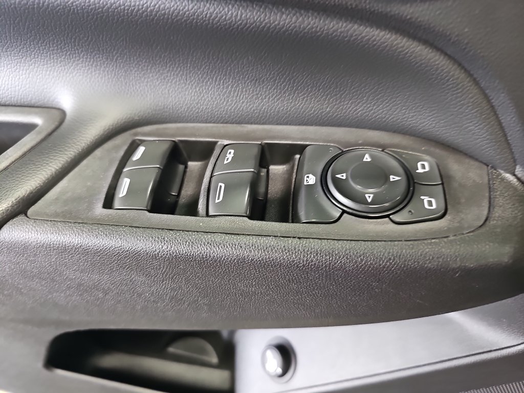 Used 2020 Chevrolet Equinox LT AWD/4WD image 27