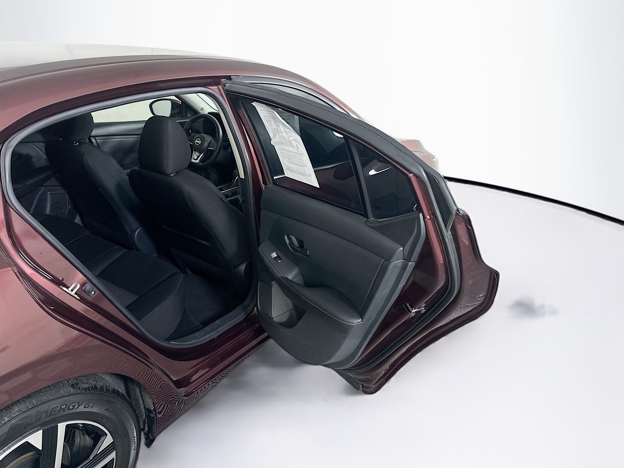 Used 2025 Nissan Sentra SV FWD image 27