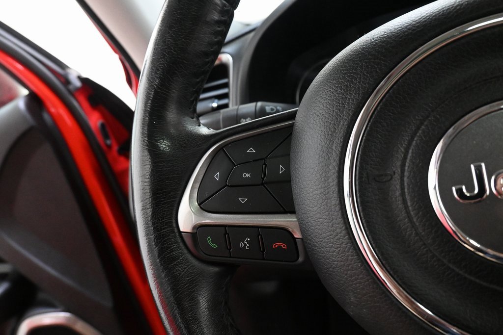 Used 2021 Jeep Renegade Limited w/ Sun & Sound Group image 27