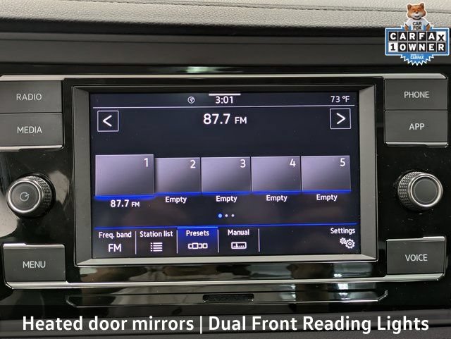 Used 2024 Volkswagen Jetta SE w/ Panoramic Sunroof Package FWD image 16
