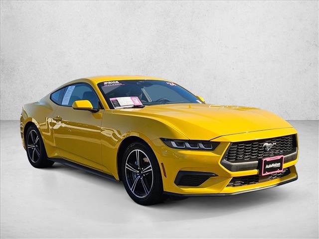 Used 2024 Ford Mustang Coupe image 3