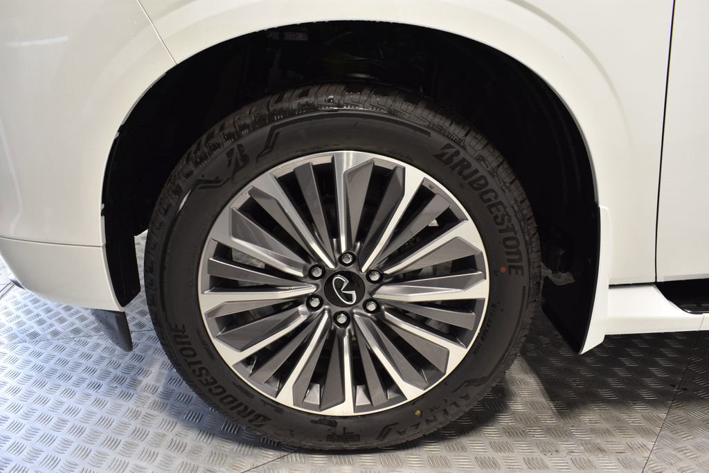 New 2026 INFINITI QX80 Luxe w/ Cargo Package image 31