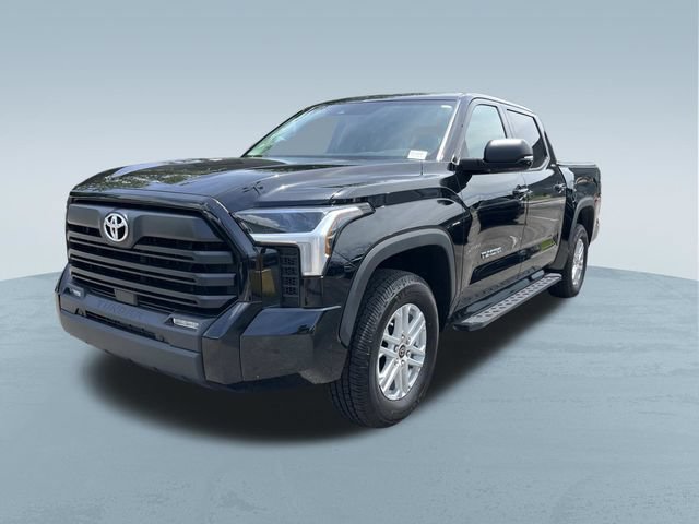Used 2024 Toyota Tundra SR5 w/ SR5 Premium Package AWD/4WD image 9