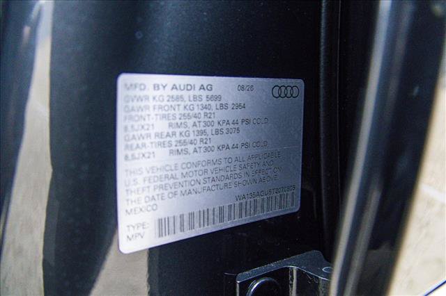 New 2026 Audi SQ5 Prestige AWD/4WD image 27