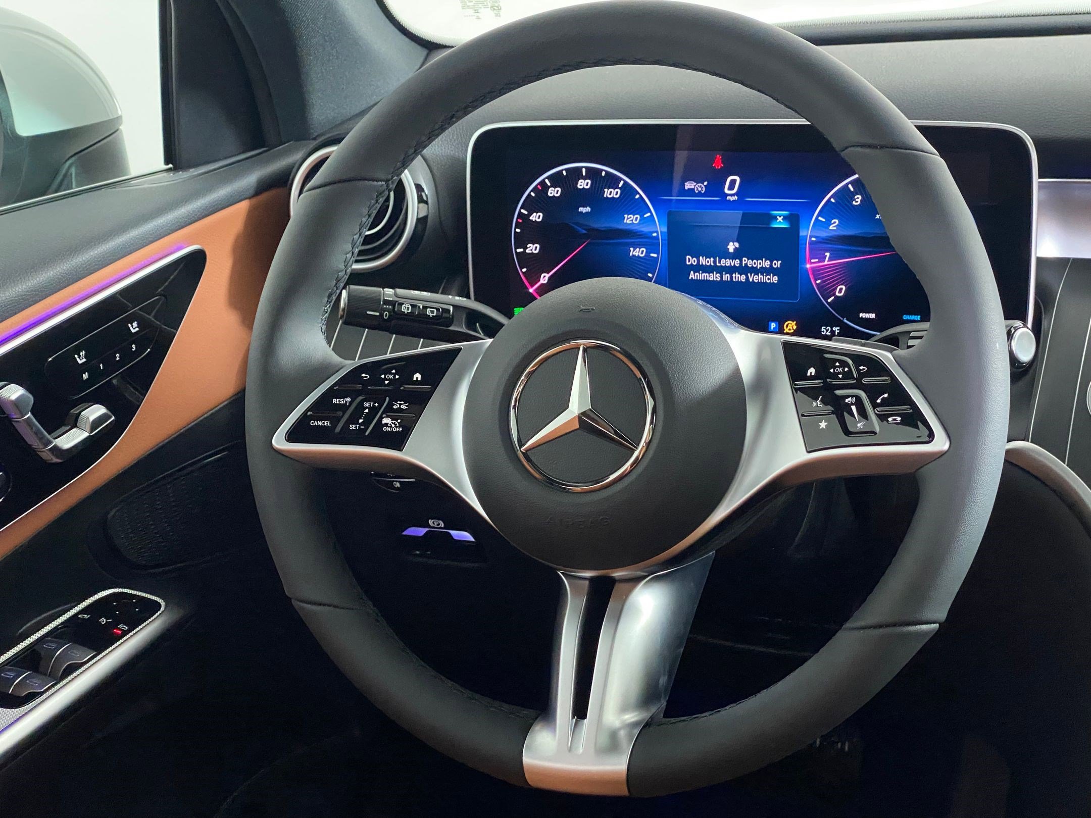 Used 2026 Mercedes-Benz GLC 300 4MATIC image 16