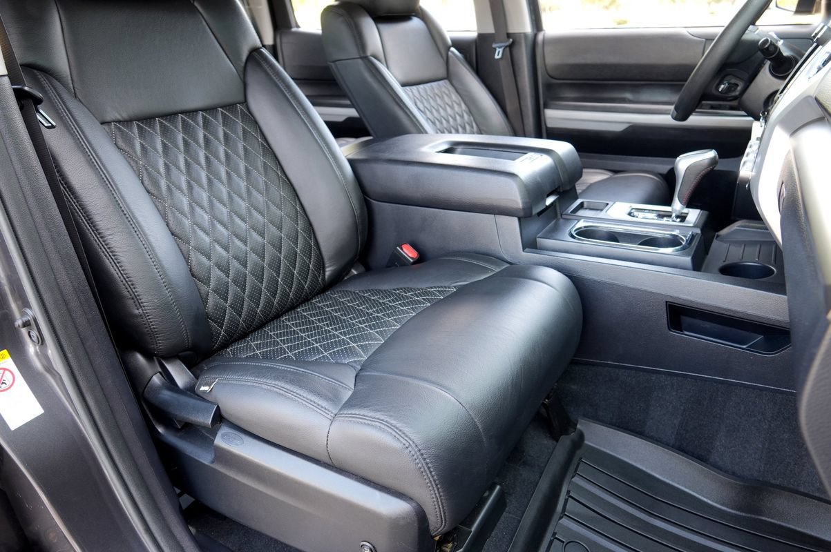 Used 2019 Toyota Tundra SR5 w/ TRD Sport Package AWD/4WD image 9