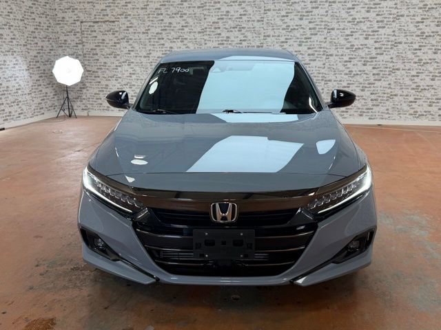 Used 2022 Honda Accord Sport image 2