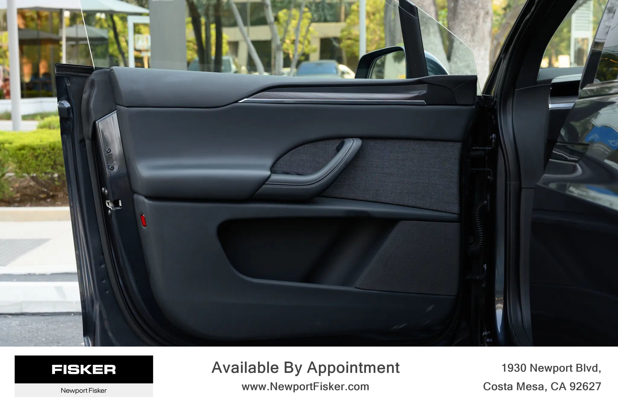 Used 2024 Tesla Model X image 9