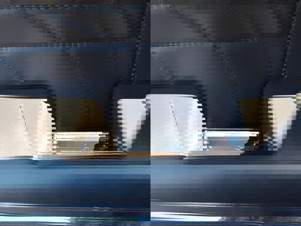 Used 2024 Ford Expedition Max Platinum image 16