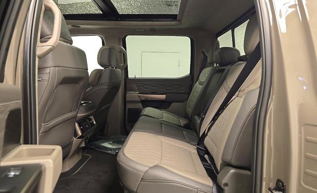 Used 2026 Ford F450 Platinum AWD/4WD image 6