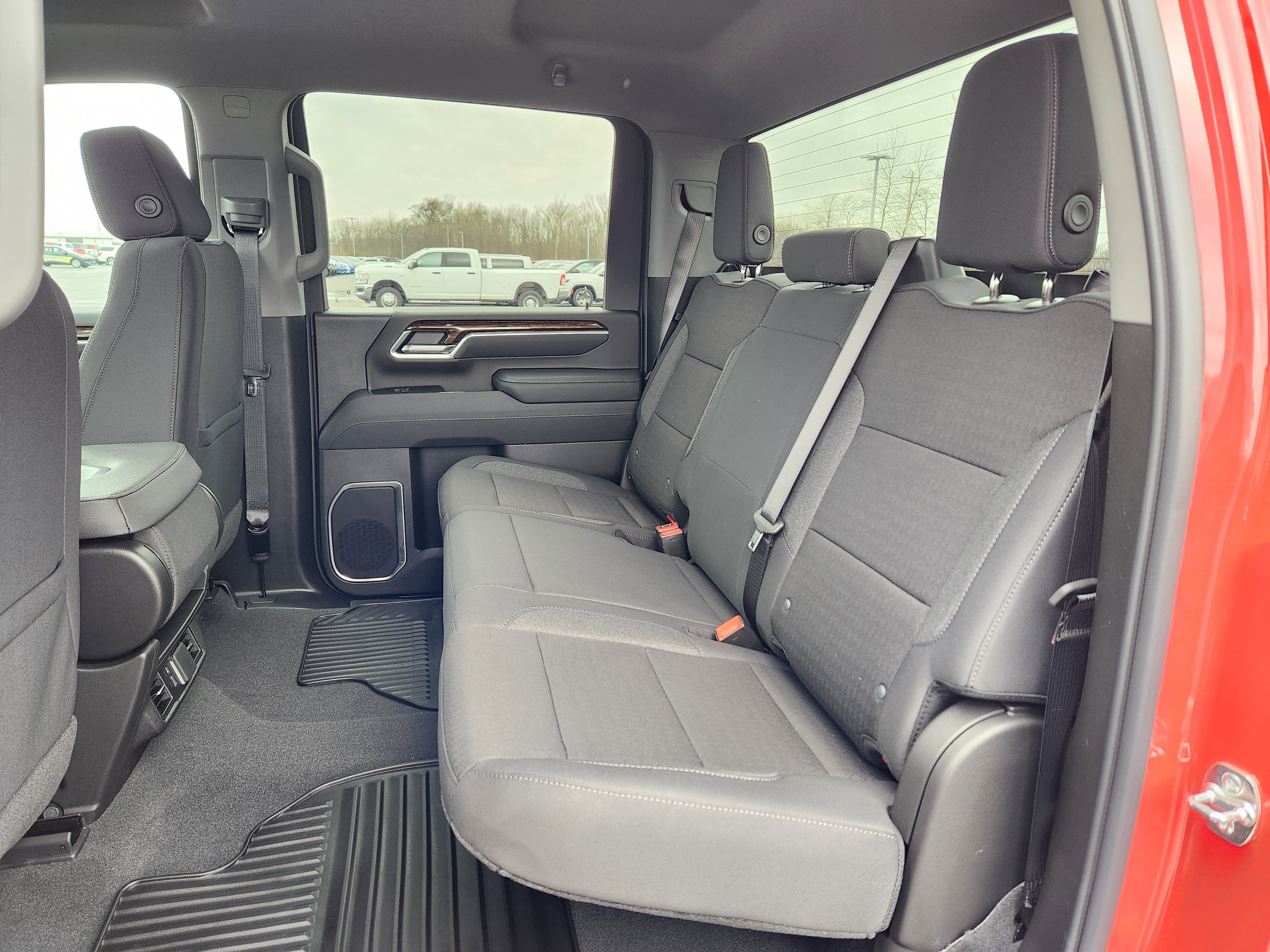 New 2026 GMC Sierra 2500 SLE image 8