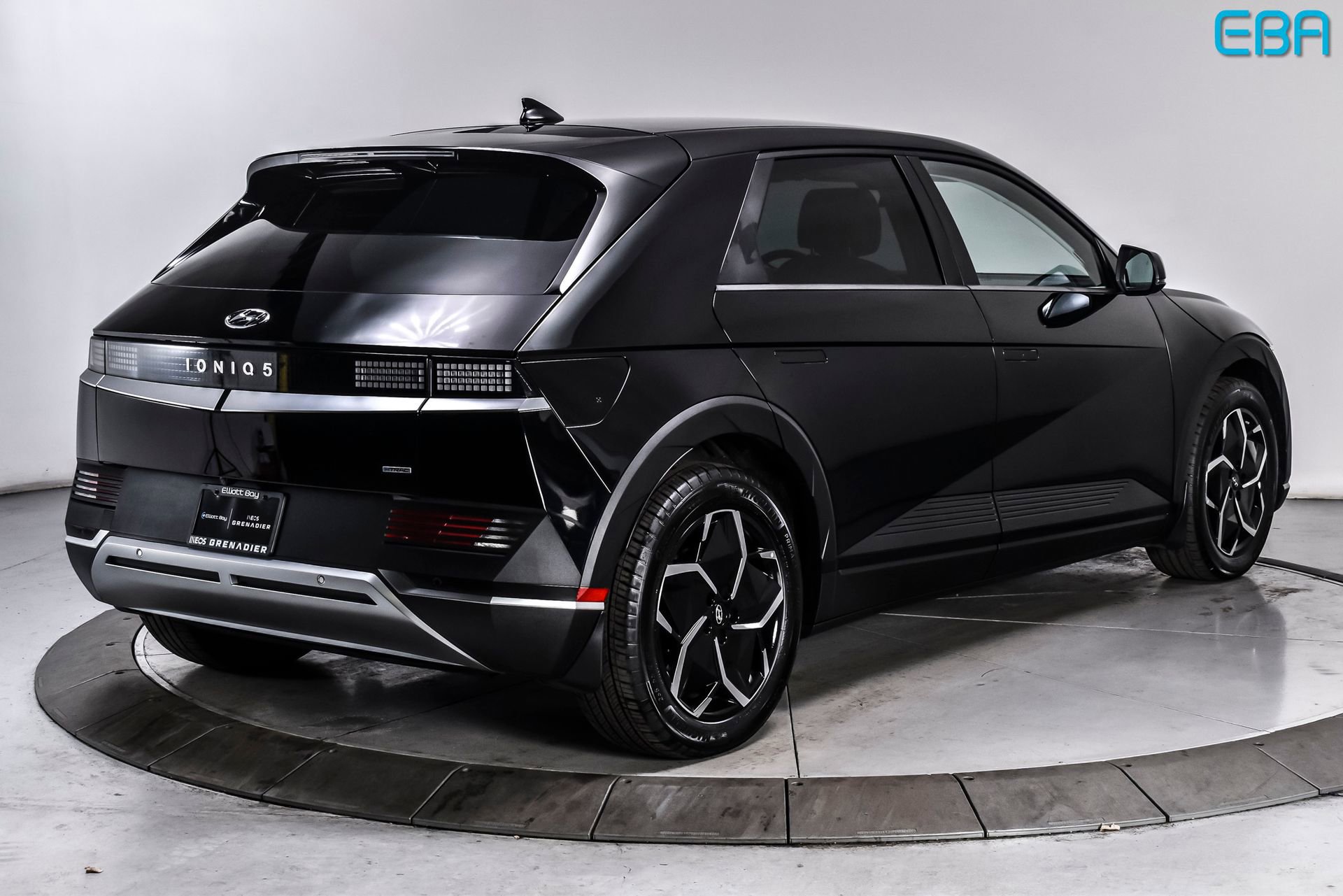 Used 2023 Hyundai Ioniq 5 SEL image 6